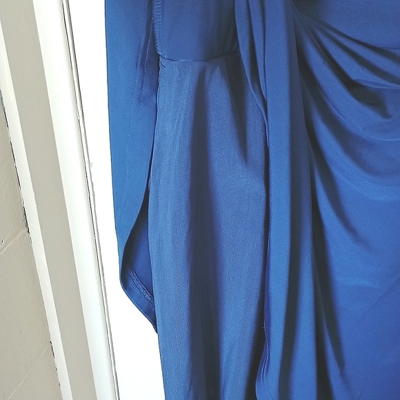 EUC Avon Size M Blue Sleeveless Dress - Picture 5 of 7